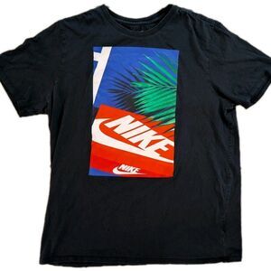 Nike T-Shirt Men’s XL Black Tropical Palm Leaf Graphic Logo Tee Athletic Cut